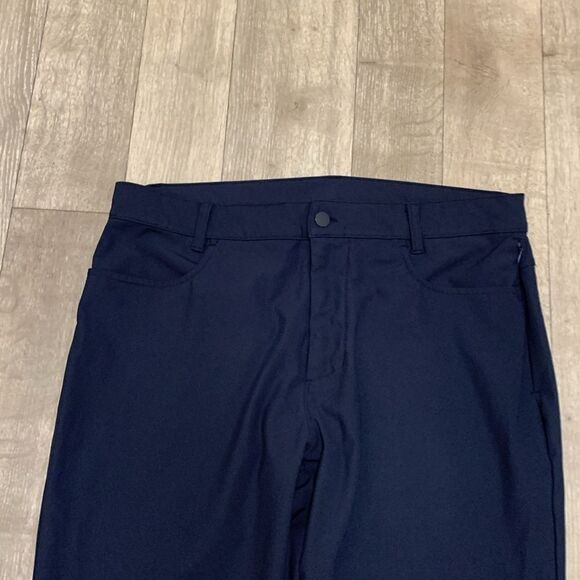 Mens Old‎ Navy Hybrid Active Performance Travel Quick Dry Pants - Picture 3 of 8